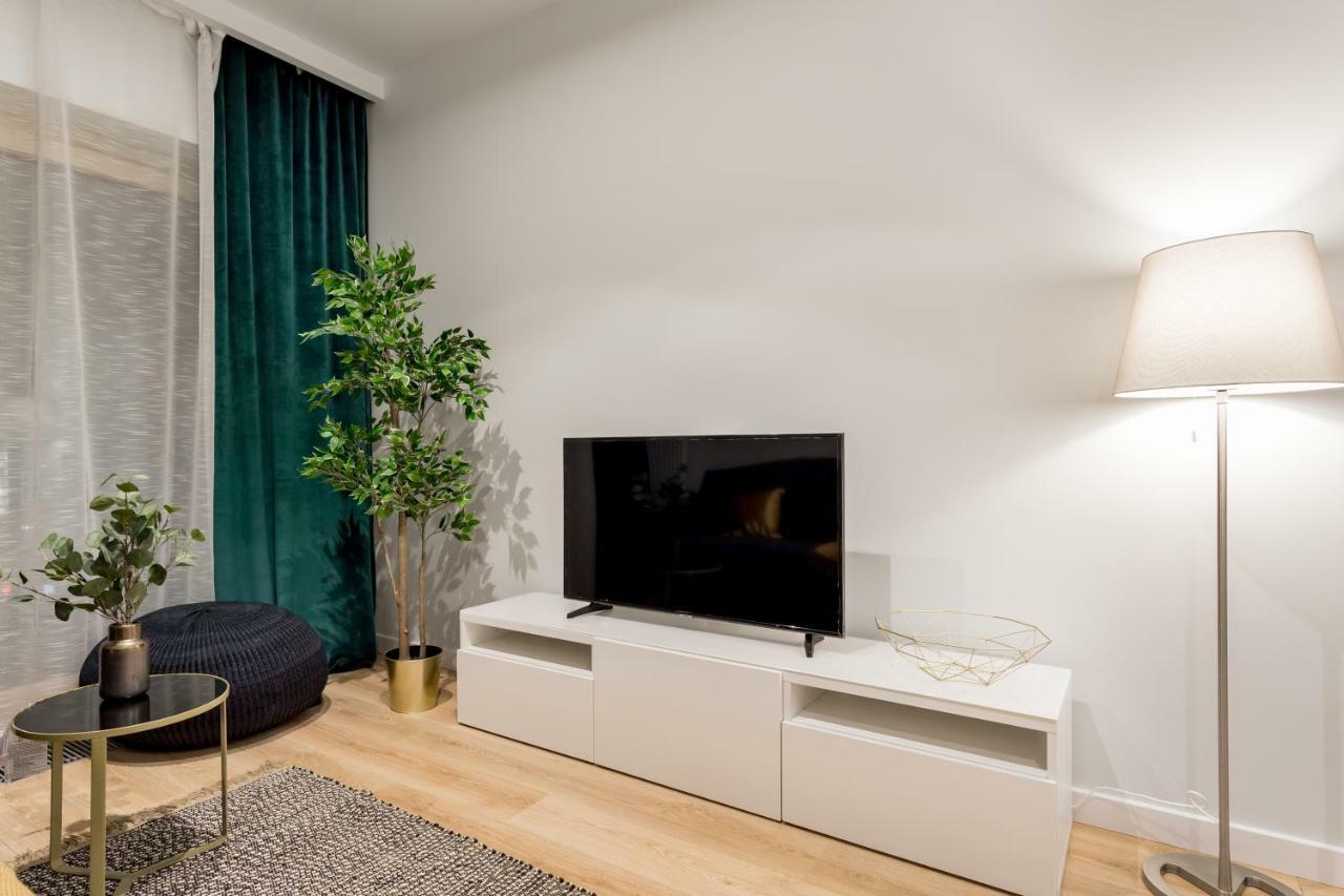 Mennica Residence Chic Apartment 바르샤바 외부 사진