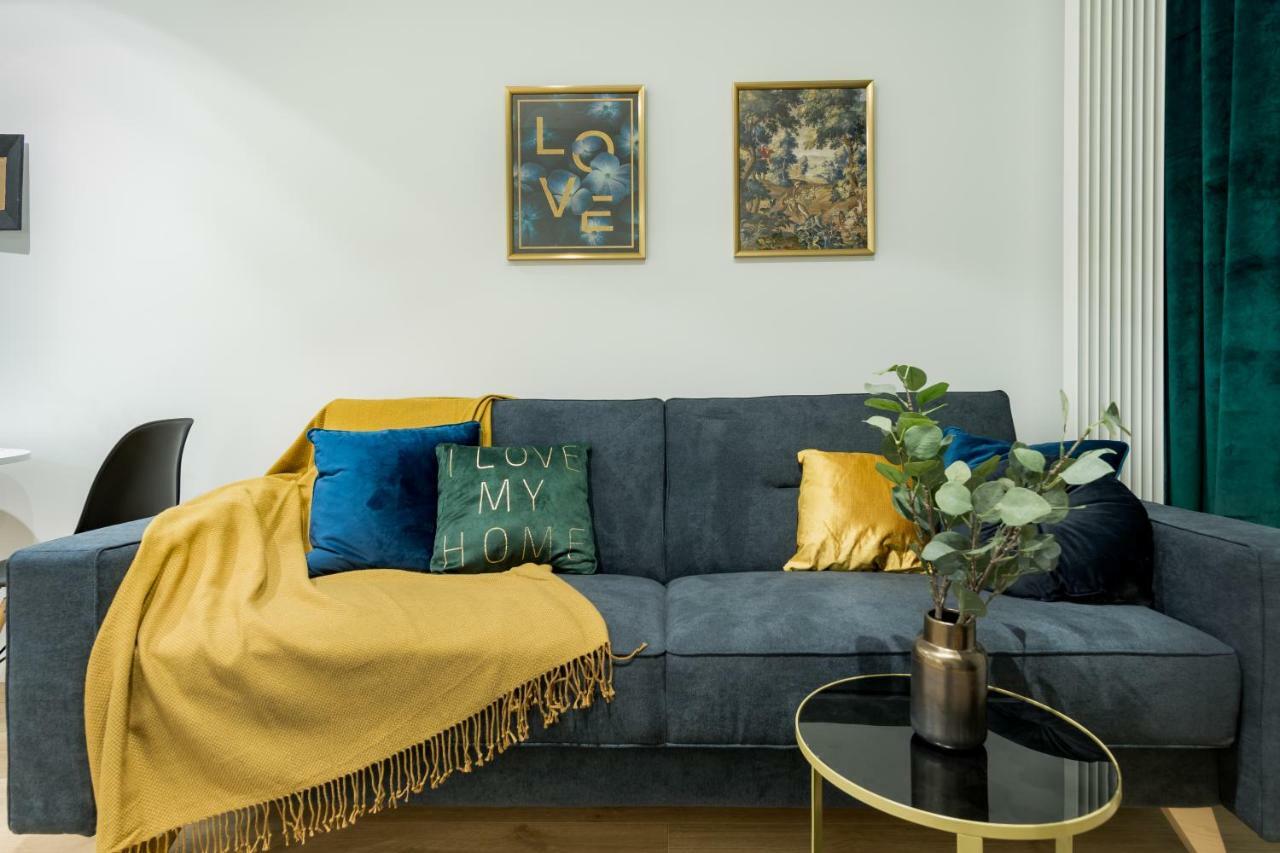 Mennica Residence Chic Apartment 바르샤바 외부 사진